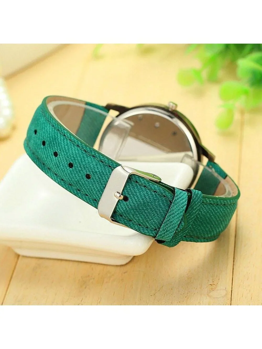 Unisex Green Quartz Leather Band Retro Bronze Case Global Travel World Map Watch